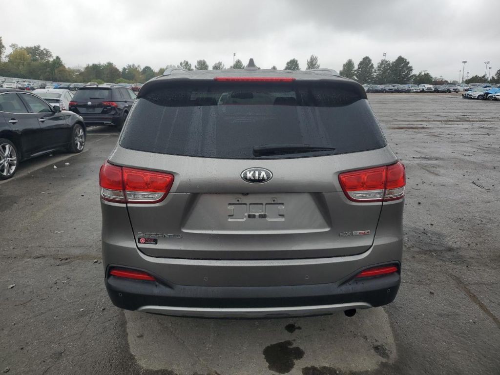 2016 Kia Sorento Image 6