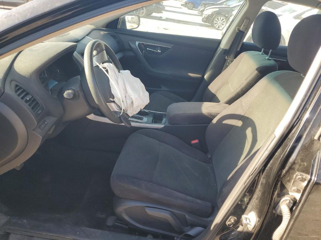 2013 Nissan Altima Image 8