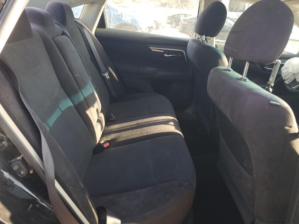 2013 Nissan Altima Image 9