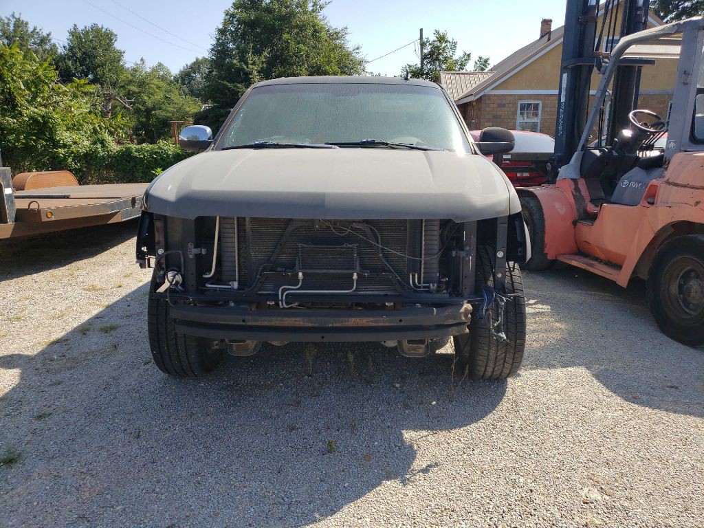 2009 Chevrolet Tahoe Image 2