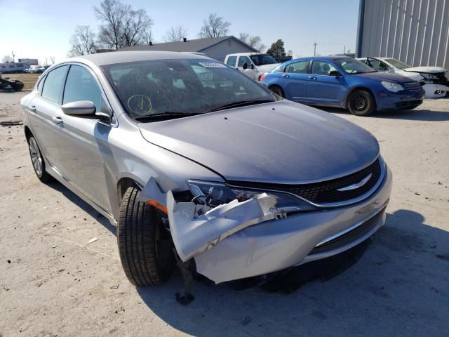 2015 Chrysler 200 Image 7