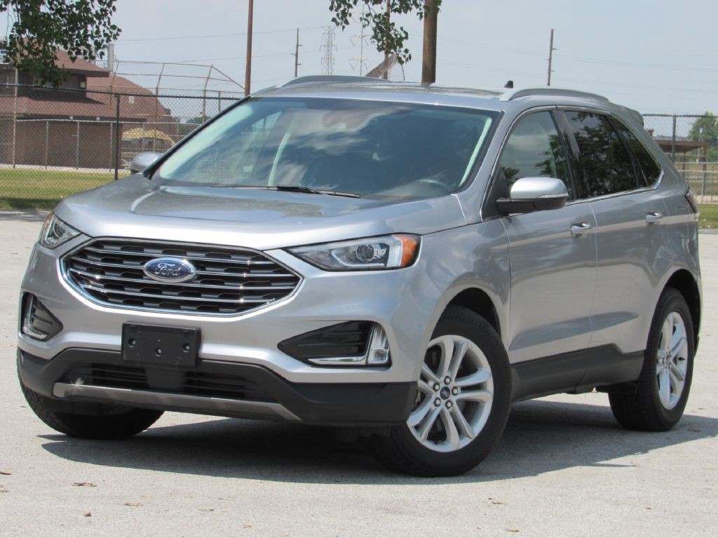 2020 Ford Edge Image 2