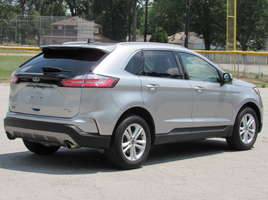 2020 Ford Edge Image 7