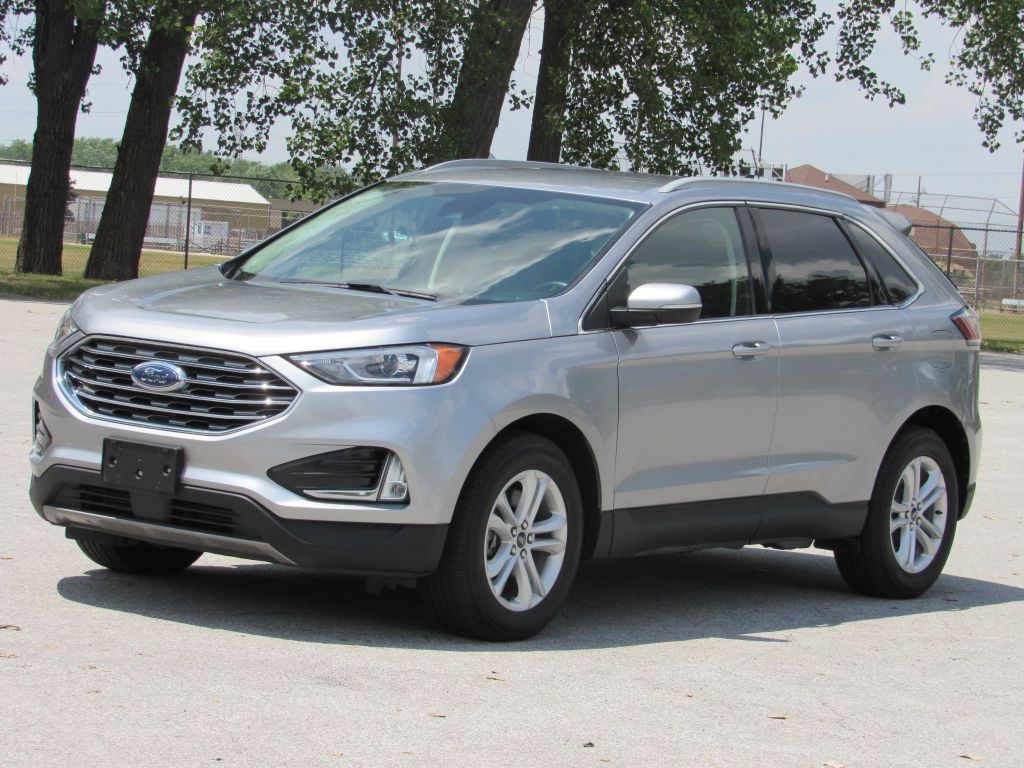 2020 Ford Edge Image 11