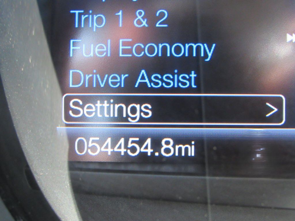 2020 Ford Edge Image 17