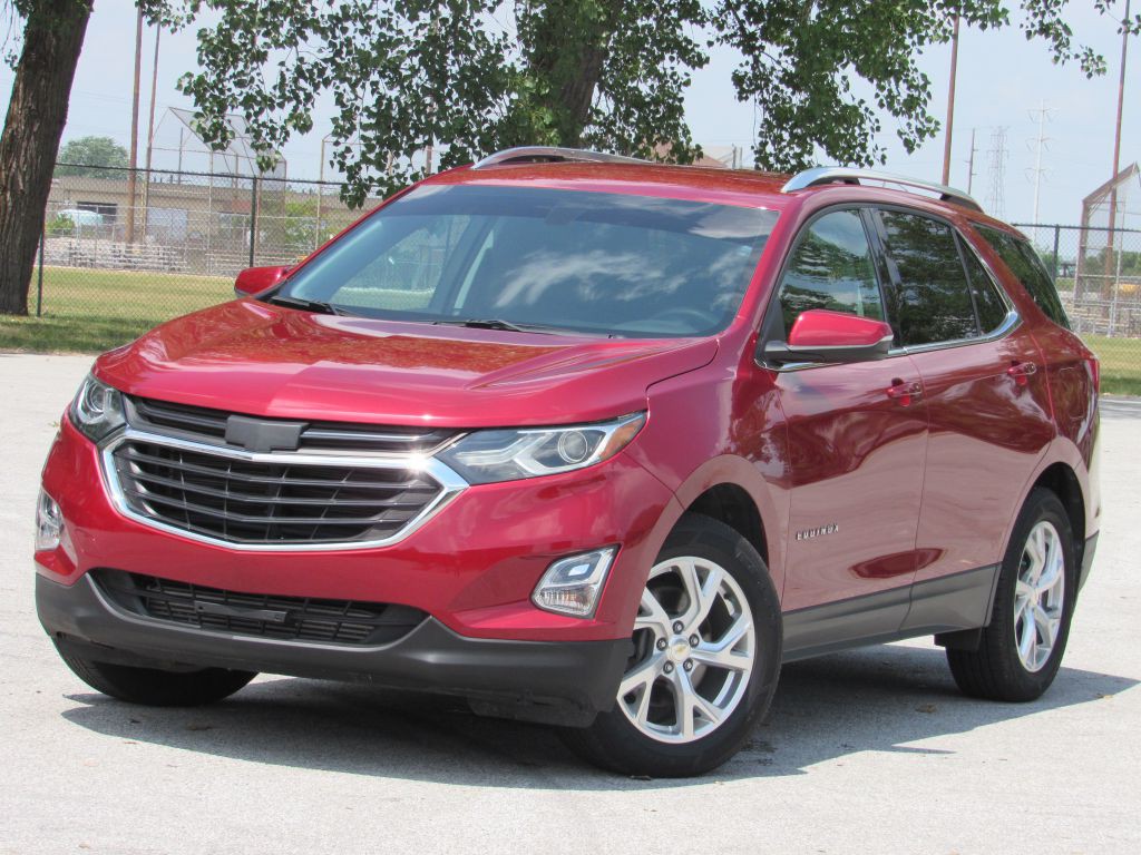 2018 Chevrolet Equinox Image 2