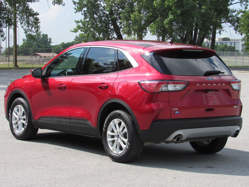 2020 Ford Escape Image 10