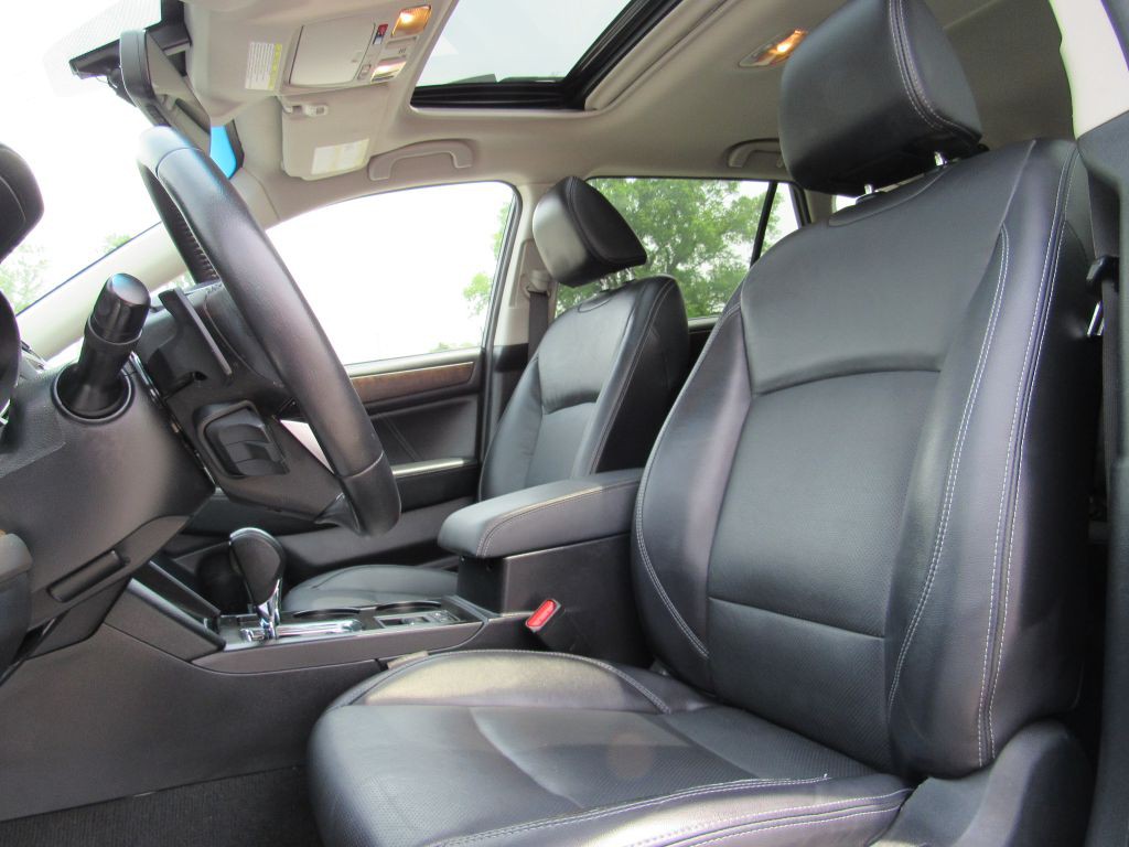 2018 Subaru Outback Image 13