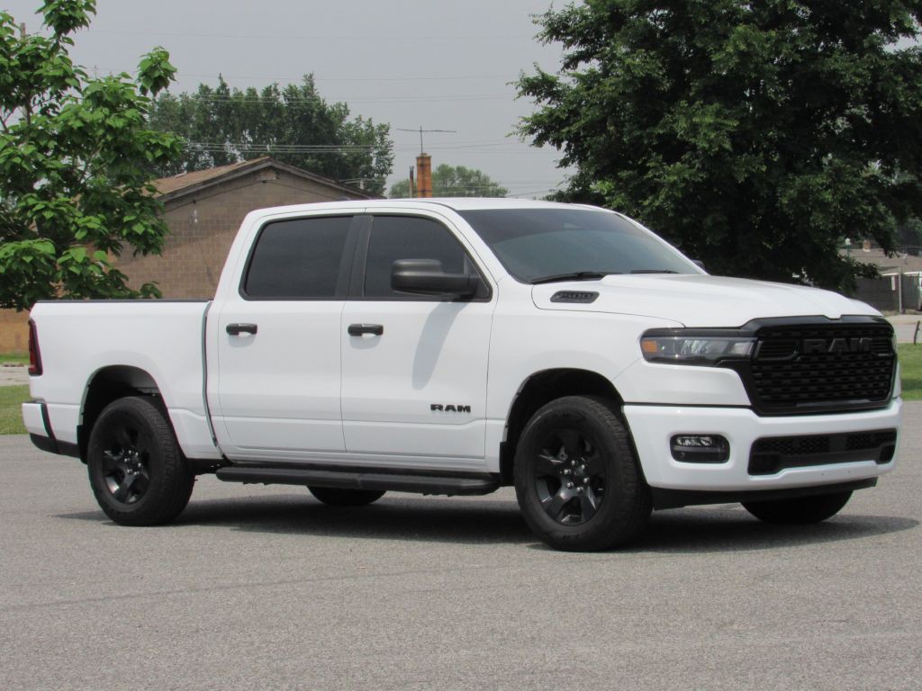 2025 RAM 1500 Image 6