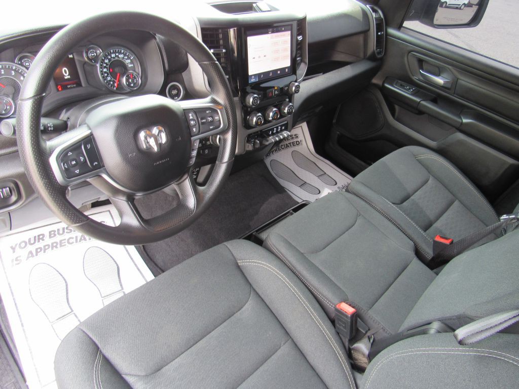 2025 RAM 1500 Image 14