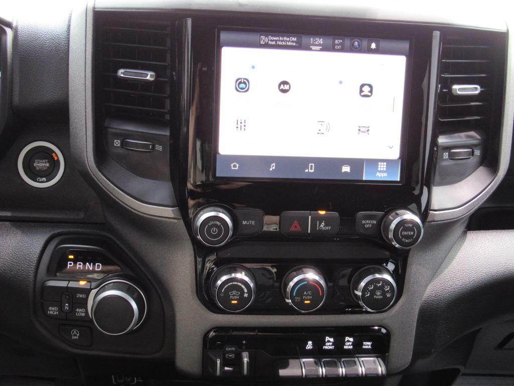 2025 RAM 1500 Image 18