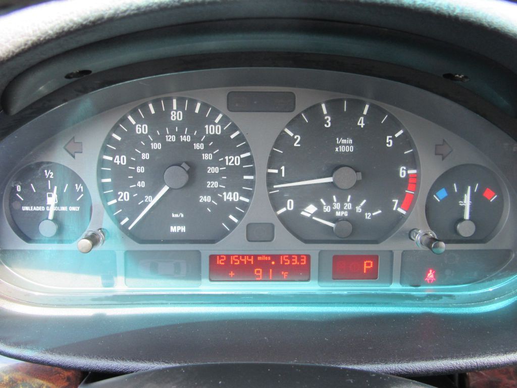 2005 BMW 3 Series Image 18