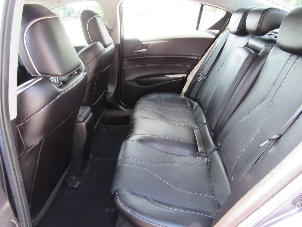 2020 Acura ILX Image 24