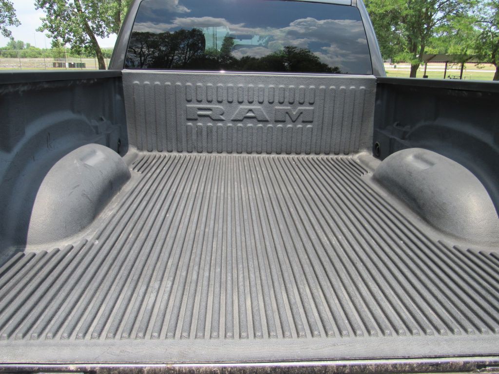 2021 RAM 1500 Image 25