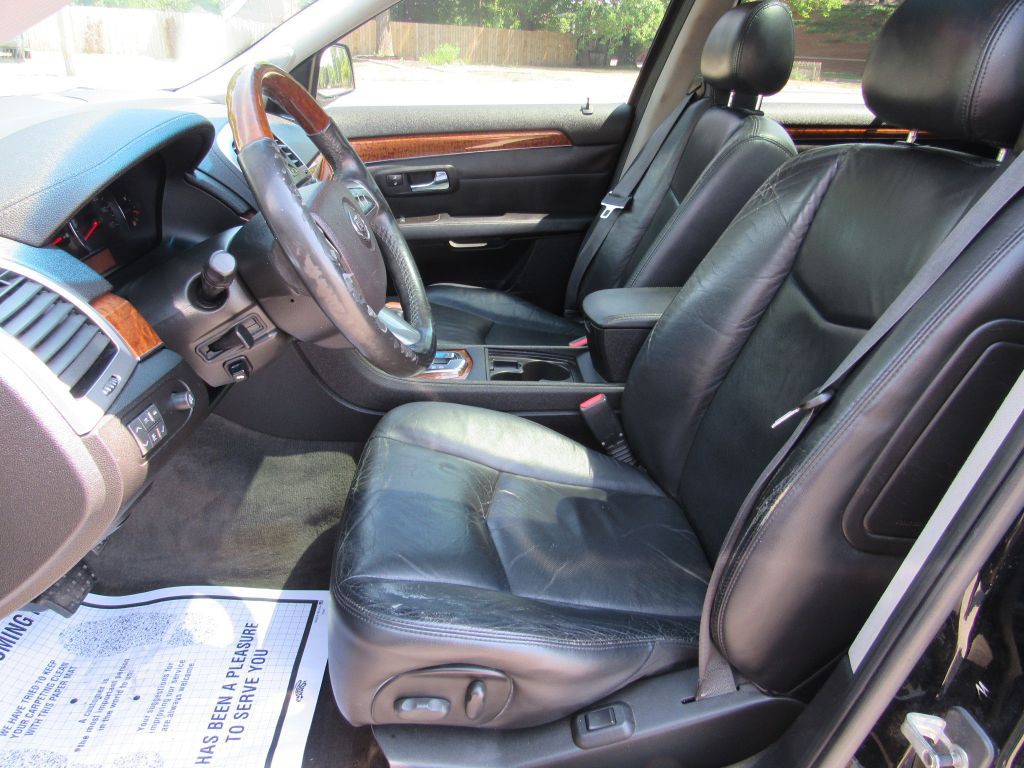 2008 Cadillac SRX Image 13