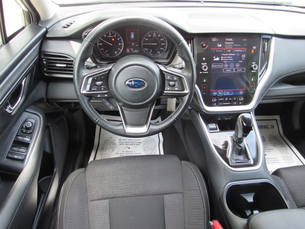 2022 Subaru Outback Image 17