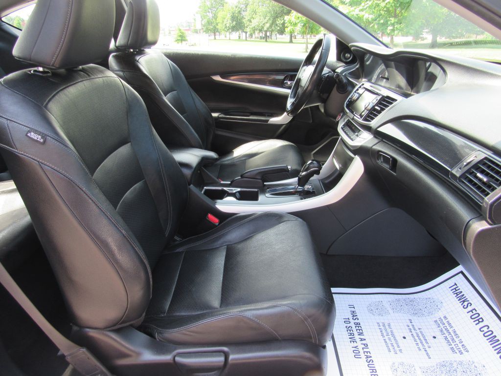 2014 Honda Accord Image 21