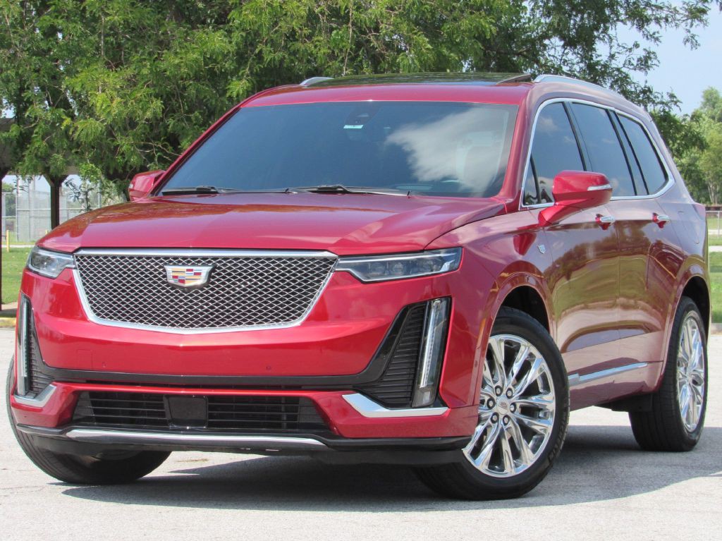 2022 Cadillac XT6 Image 2