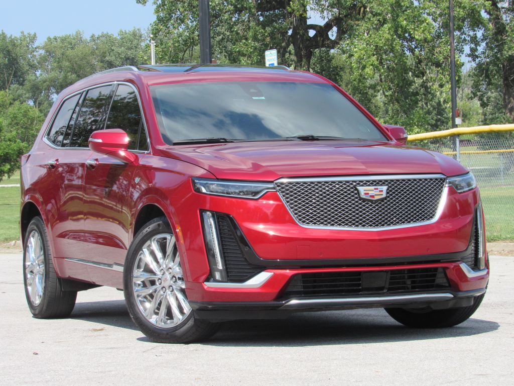 2022 Cadillac XT6 Image 4