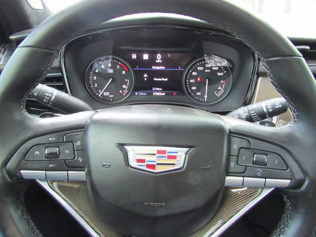 2022 Cadillac XT6 Image 16