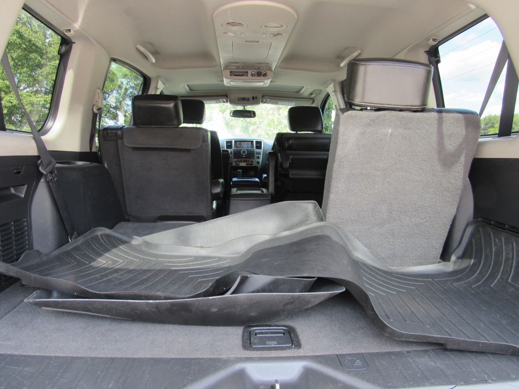 2011 Nissan Armada Image 25