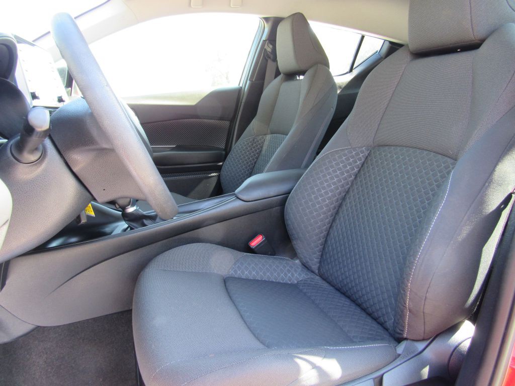 2020 Toyota C-HR Image 14