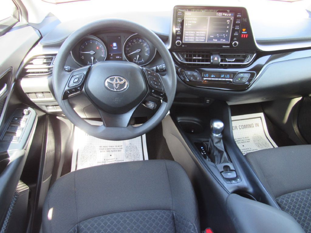 2020 Toyota C-HR Image 16