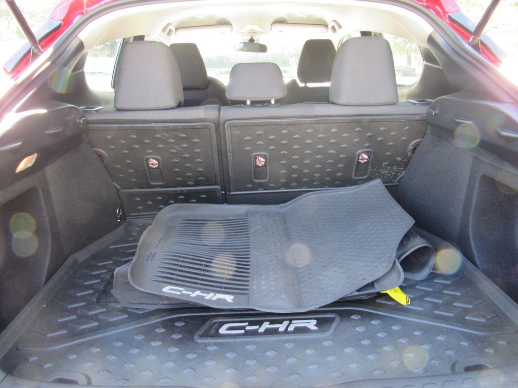 2020 Toyota C-HR Image 25