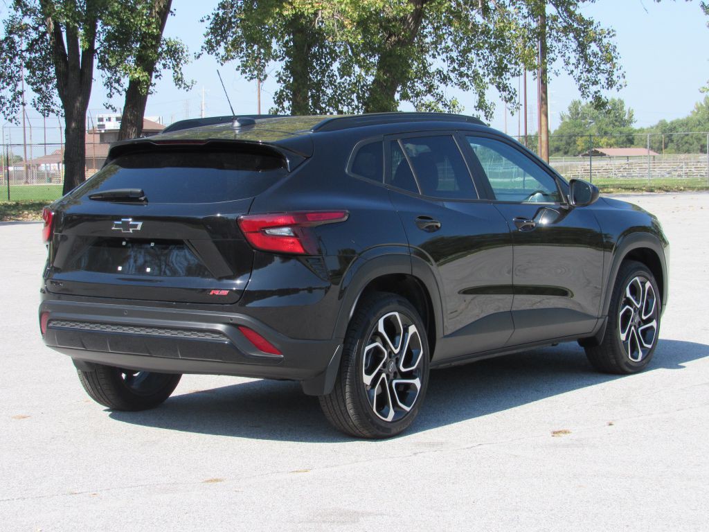 2025 Chevrolet Trax Image 7
