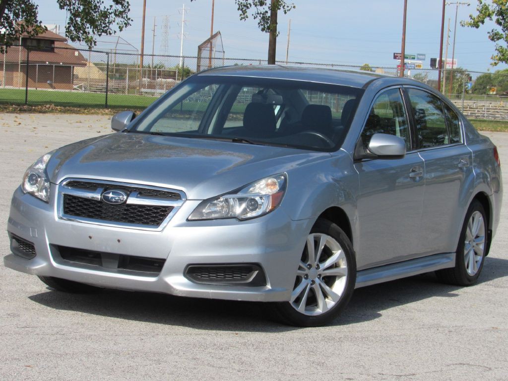 2014 Subaru Legacy Image 2