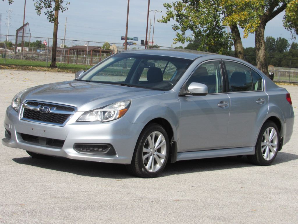 2014 Subaru Legacy Image 11