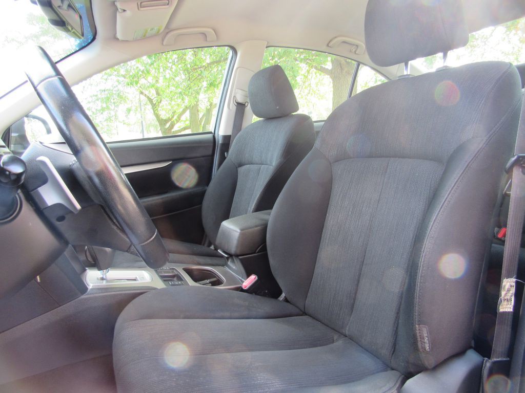 2014 Subaru Legacy Image 14