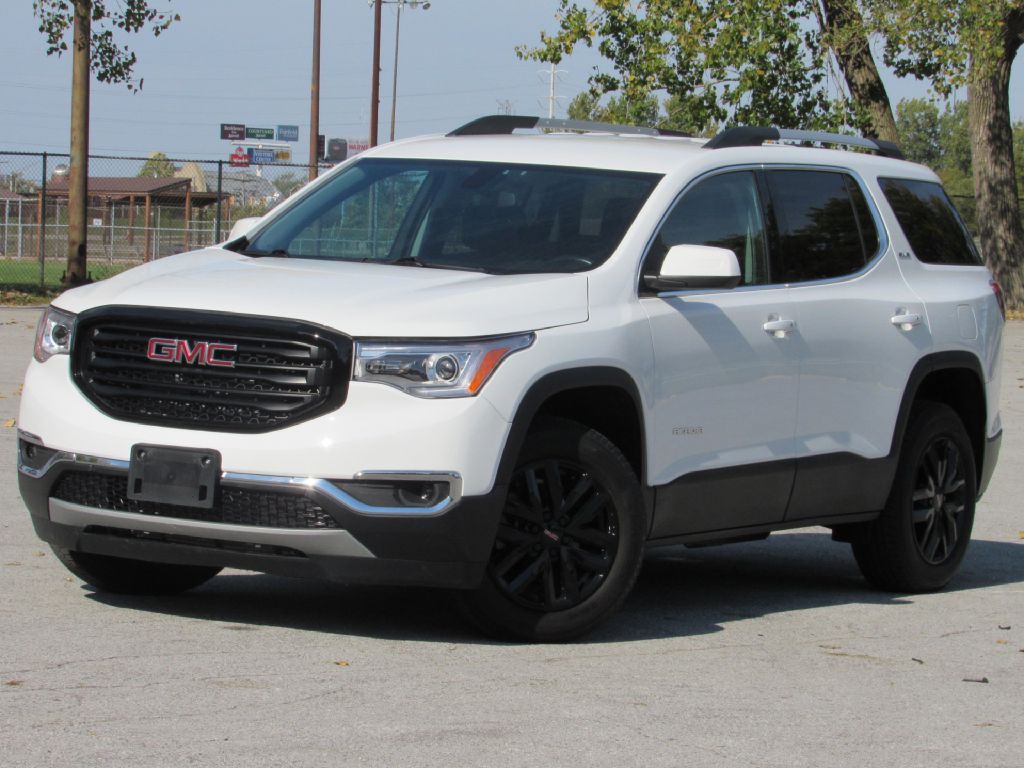 2019 GMC Acadia Image 2