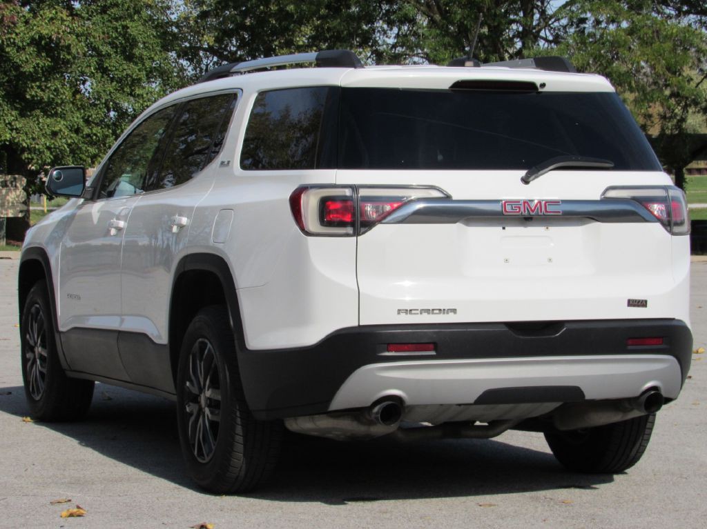 2019 GMC Acadia Image 9