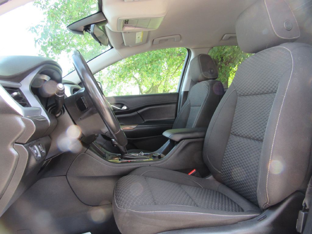 2019 GMC Acadia Image 14