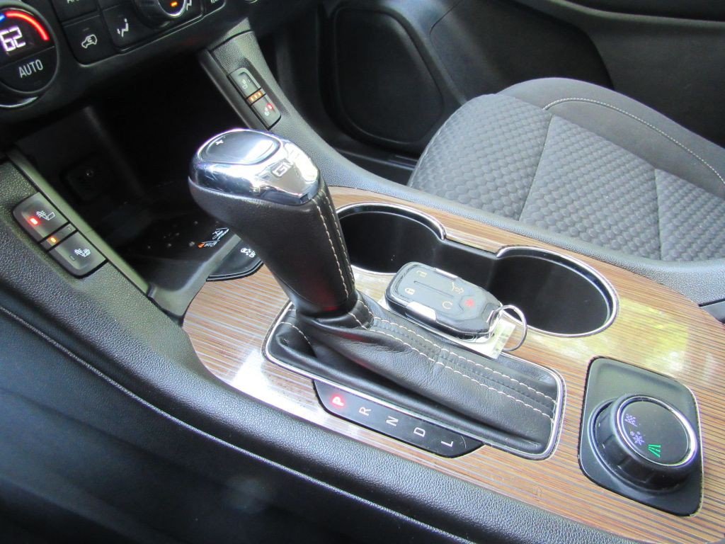2019 GMC Acadia Image 19