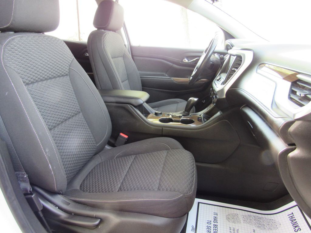 2019 GMC Acadia Image 23