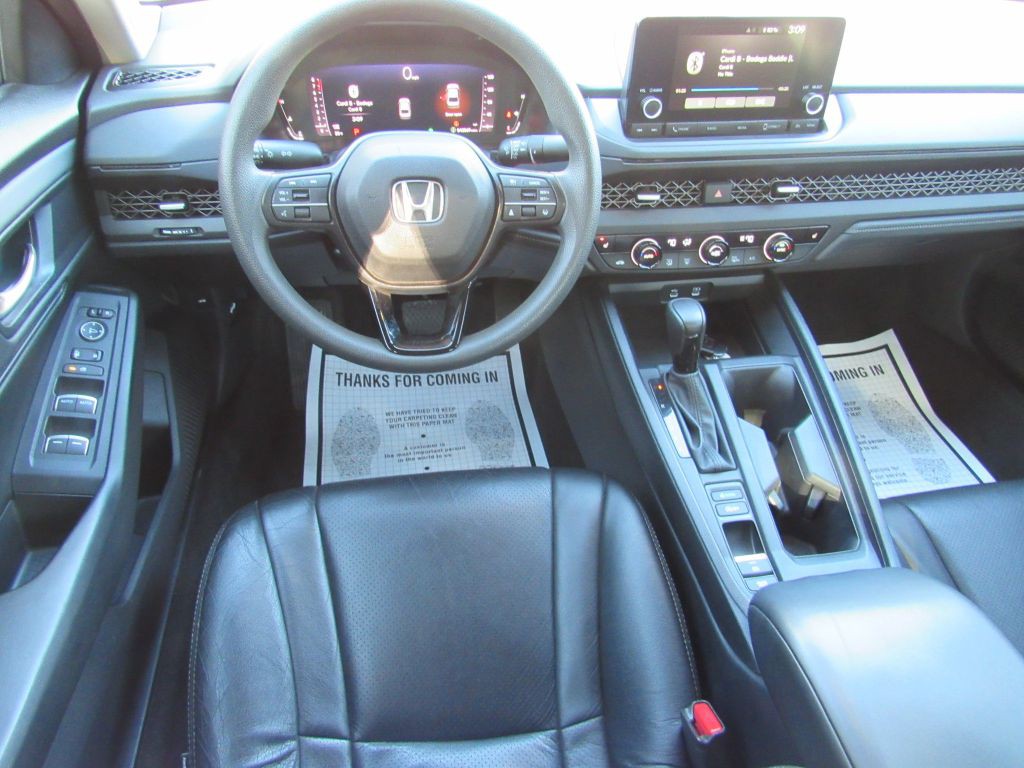 2023 Honda Accord Image 16