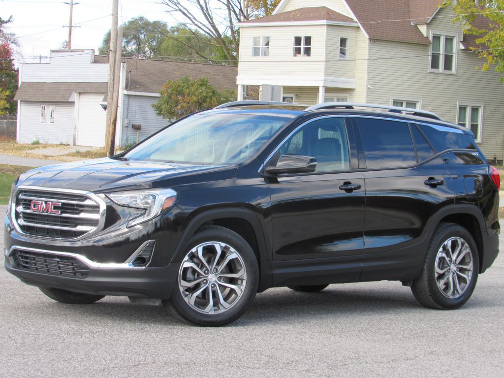2020 GMC Terrain Image 3