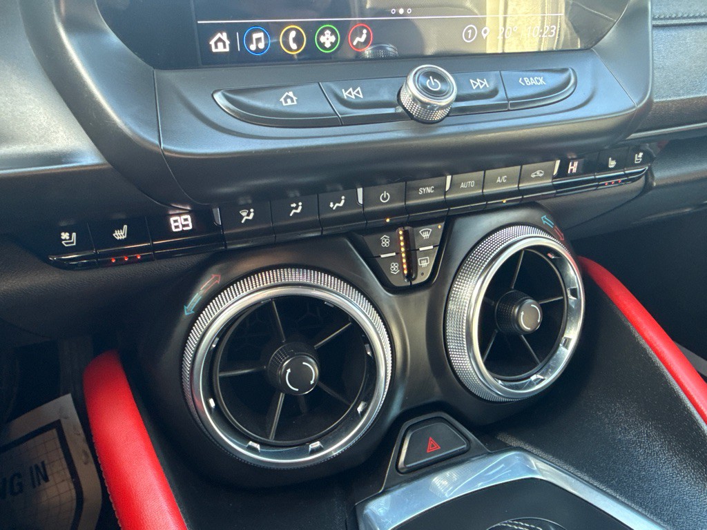 2022 Chevrolet Camaro Image 15