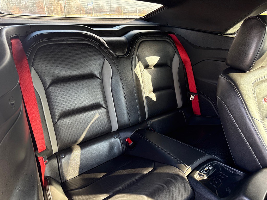 2022 Chevrolet Camaro Image 21