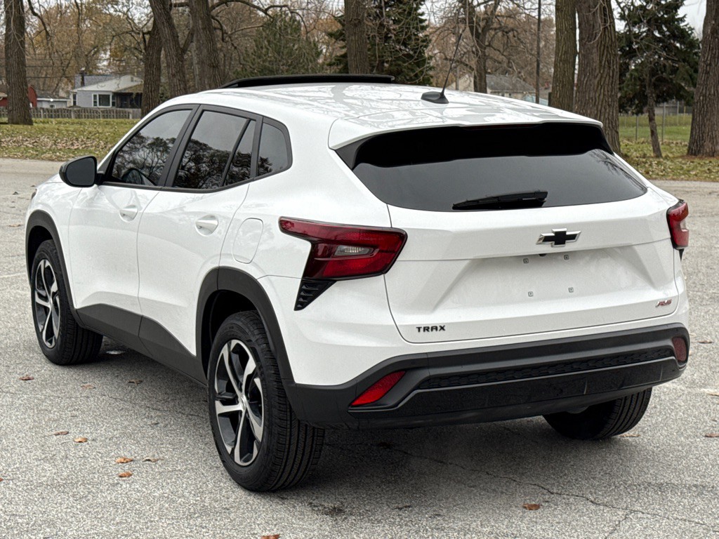 2025 Chevrolet Trax Image 4