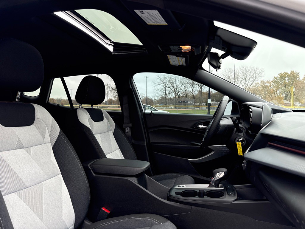 2025 Chevrolet Trax Image 14