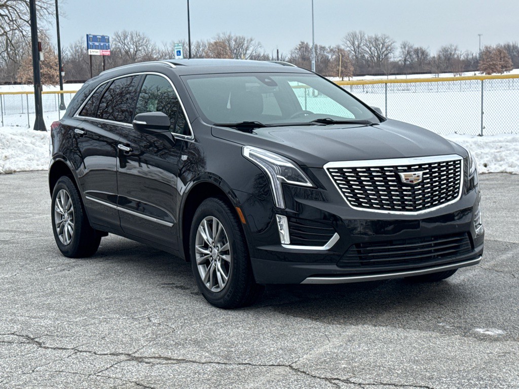 2021 Cadillac XT5 Image 2