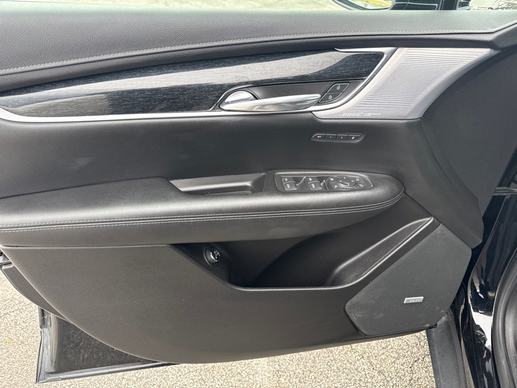 2021 Cadillac XT5 Image 5