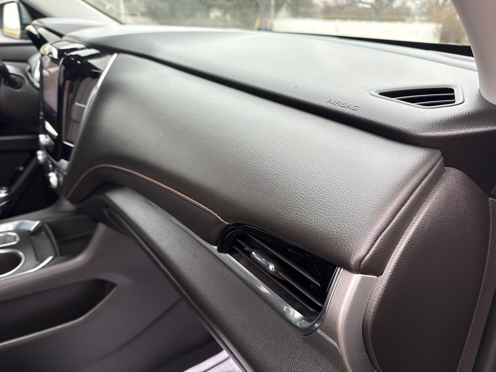 2020 Chevrolet Traverse Image 21