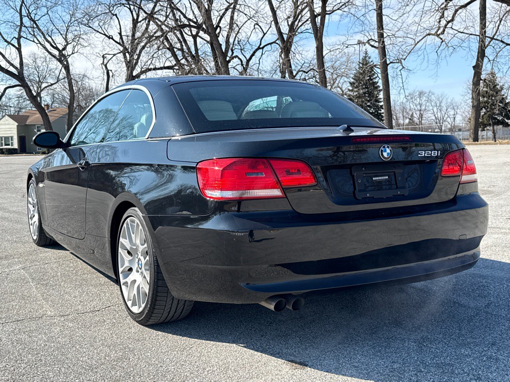 2007 BMW 3 Series Image 6