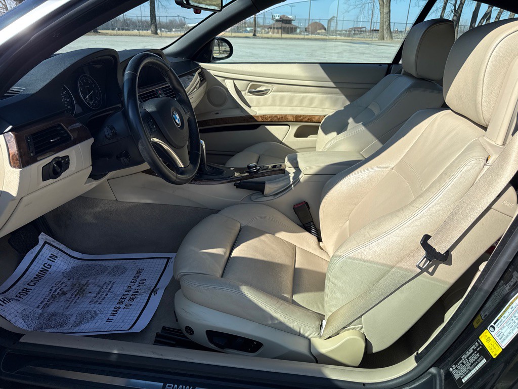 2007 BMW 3 Series Image 14