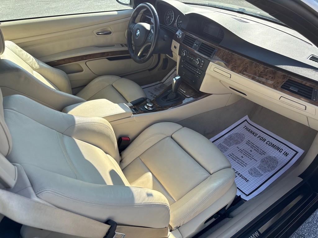 2007 BMW 3 Series Image 22