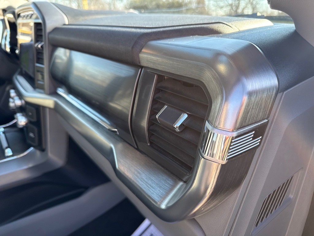 2023 Ford F-150 Image 25